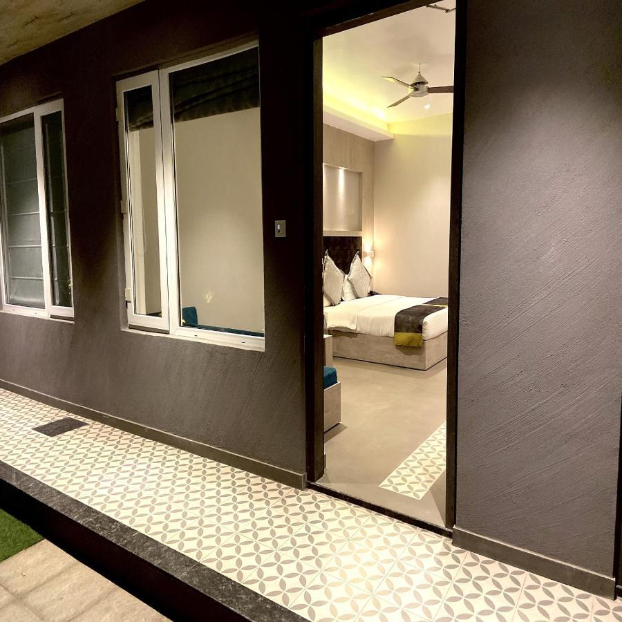 Kingston Resort Kanpur Bagian luar foto